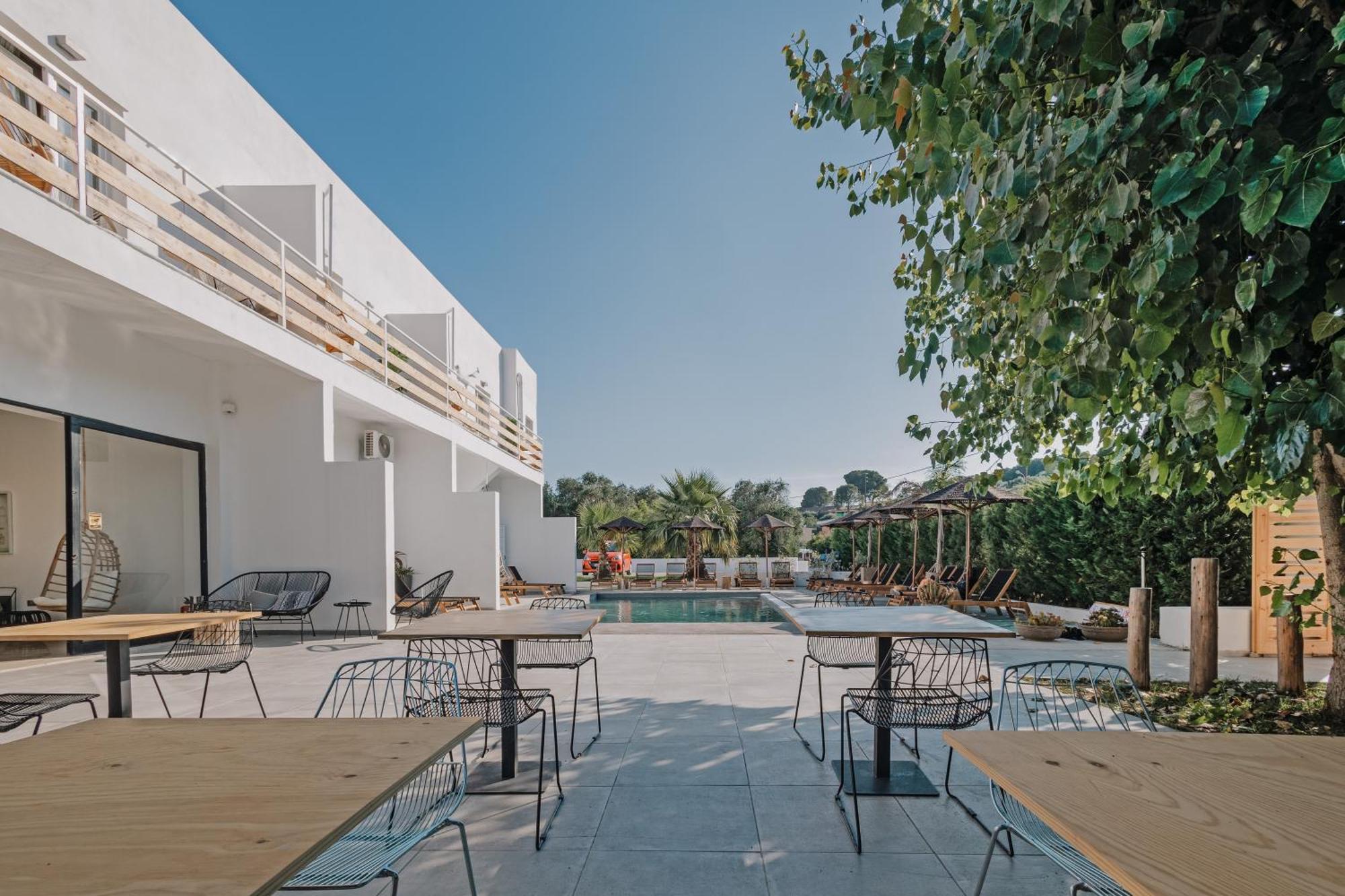 Olive Grove Suites Boutique Hotel Мораитика Экстерьер фото